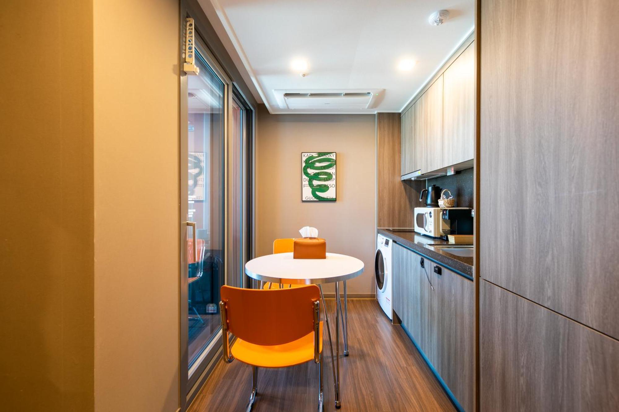 อพาร์ทเม้น High Floor View